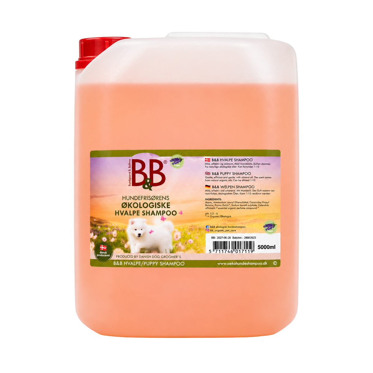 Gentle organic almond oil shampoo for puppies