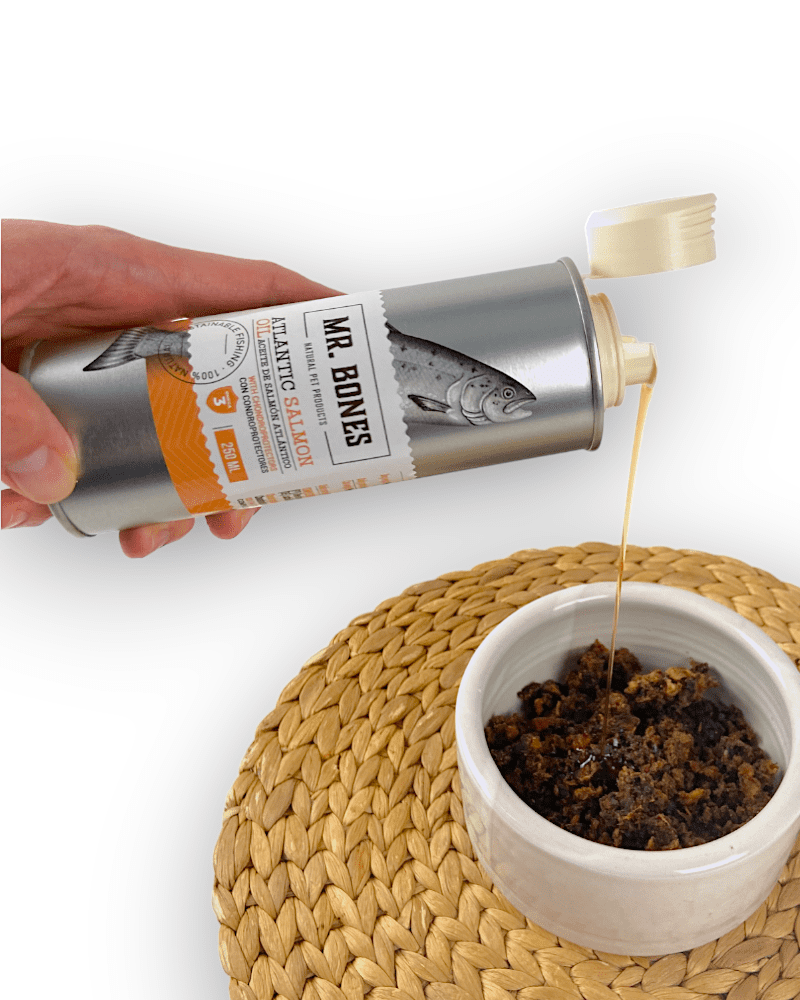 Salmon oil with chondroprotectors for dogs and cats